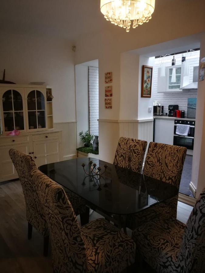 Three Sisters Cottage 托基 外观 照片
